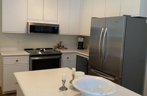 East Naples Condo | Windstar County Club. Overlooking 17th Fairway and pool.