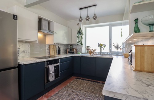 Barmouth House | WINDYCROFT, pet friendly, character holiday cottage in Barmouth