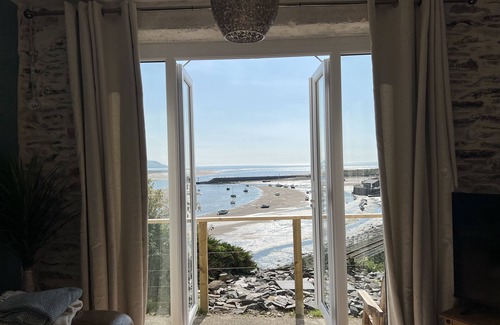 Barmouth House | WINDYCROFT, pet friendly, character holiday cottage in Barmouth