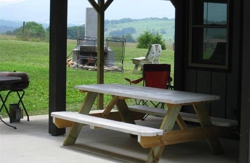 Rockbridge Baths Cabin | Windymile Cabin for Rent Near Lexington Va. Lexington Va Cabin Rental.