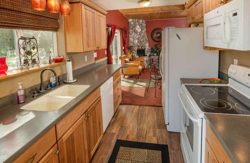Dayton House | Wine Country Cottage, Pet Friendly, Nestled in Trees Near Vineyard With Fire-Pit & Cozy Wooded Patio