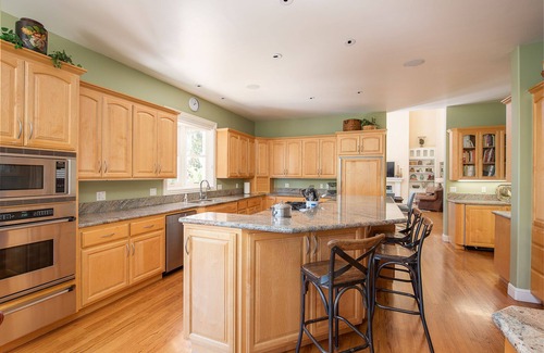 Santa Rosa House | Wine Country Estate - Infinity Pool, Hot Tub, Views, Close To Town