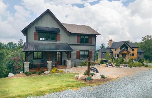 Elk Park House | Wine Down at Eagles Nest