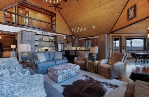 Blue Ridge Cabin | Wine Down Ridge- Blue Ridge GA