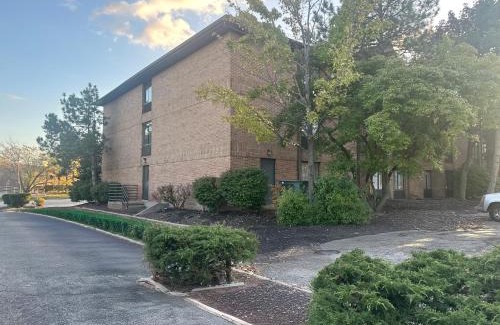 Livonia Hotel | Wingate by Wyndham Livonia