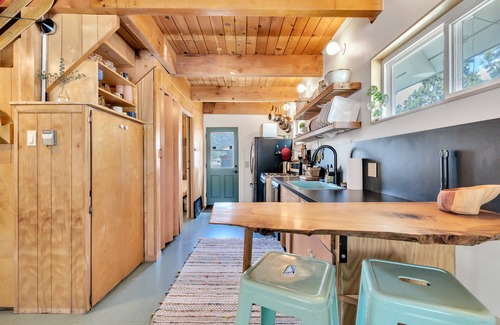 Big Bear City Cabin | Winter fun in the mountains! Bring your pup, stay to play & enjoy the clean air!