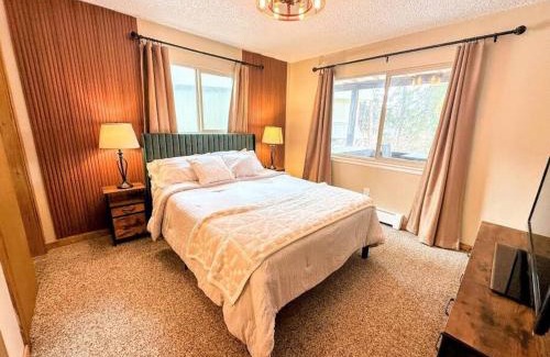 Winter Park Apartment | Winter Haus, Winter Park 2 bedrooms corner unit w outdoor patio walking distance to the Center of town