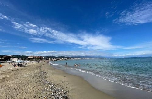Vado Ligure Apartment | Winter