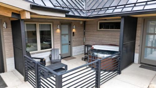 Winter Park Apartment | Winter Park Condo w/Hot Tub & 4 Mi to Skiing
