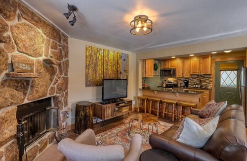 Winter Park Condo | Winter Park Studio: On the River~ Walk Downtown!