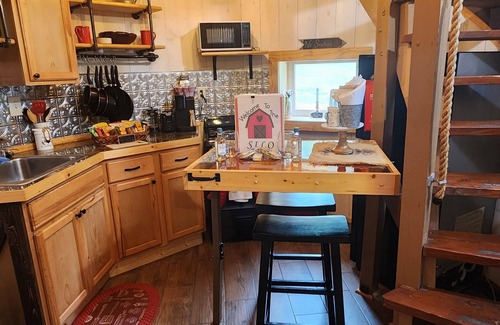 Cuddebackville House | Winter Price Drop!