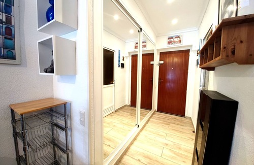 Torremolinos Apartment | WINTER SUPER PRICES,980€SEA VIEWS,ALL EXPENSES INCLUDED,WIFI,NETFLIX,PRIME VIDEO