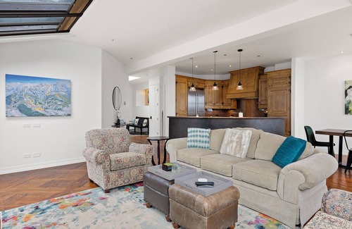 Telluride Condo | Wintercrown Penthouse- Downtown Luxury with Decks & Views