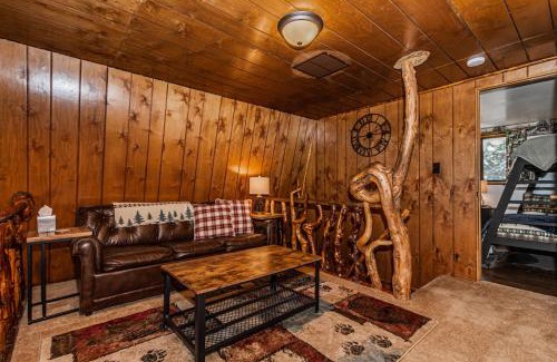 Island Park House | Winterfell Cabin