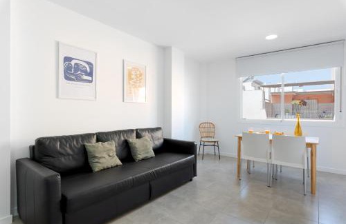 Carretera de Cadiz Apartment | WintowinRentals Altamira Suites Alto