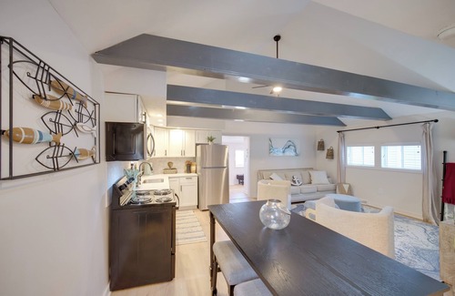 Erie Cottage | 'wishin & Fishin' Walkable Erie Home By the Beach!