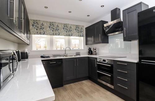 Lofthouse Cottage | WISING GILL HOUSE, pet friendly, with a garden in Lofthouse
