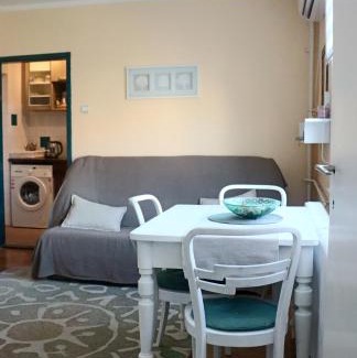 Sarajevska Apartment | Wisteria