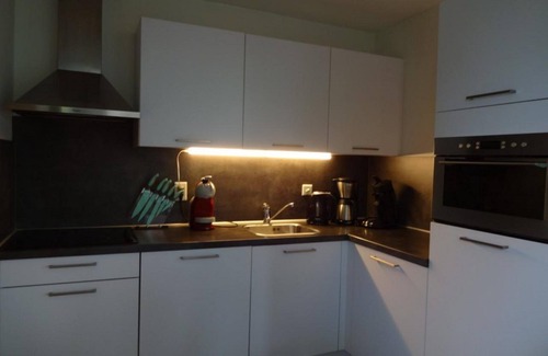 Breskens House | With its 4 bedrooms, this property can accommodate 8 people.