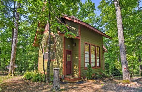 Hot Springs House | WNC French Broad RiverWalk Retreat with WiFi
