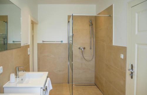 Bojendorf Apartment | Wohnung Bauernhaus 1