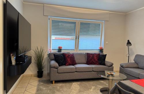 Bornheim Apartment | Wohnung für 4 Pers in Sechtem bei Köln/Bonn, DB-Anschluß