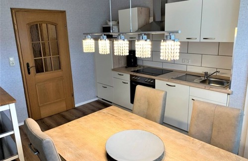 Butjadingen Condo | Wohnung, Fußläufig zur Nordseeküste auf Einmaligem Parkähnlichem Grundstück !