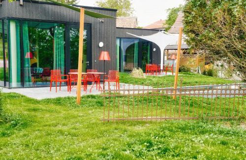 Heimburg Apartment | Wohnung mit Pool Little King, Little Dagobert