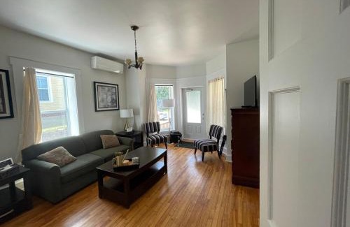 Wolfville Apartment | Wolfville Veranda Suite 1 Downtown Vibrancy