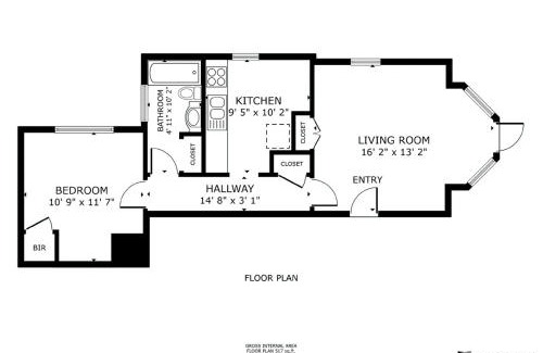 Wolfville Apartment | Wolfville Veranda Suite 1 Downtown Vibrancy