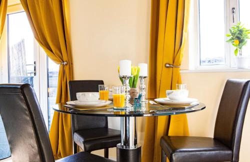 Wolverhampton Apartment | Wolverhampton City view