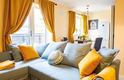 Wolverhampton Apartment | Wolverhampton City view