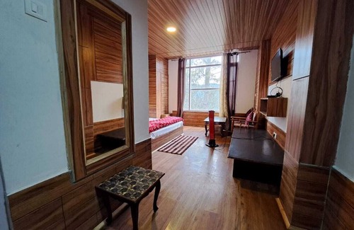 Kumharsain Hotel | Wonder Hill