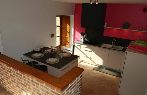 Saint-Ouen-La-Rouerie Villa | Wonderful private villa for 6 guests with WIFI, TV, terrace and panoramic view