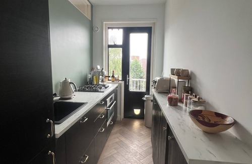 Transvaalbuurt Apartment | Wonderful 2bed flat with balcony in charming Amsterdam Oost, near Amstel canal
