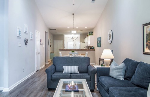 Pawleys Island Condo | Wonderful 3/bed 2/bath Garden home in True Blue