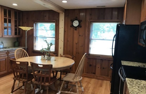 Vermilion House | WONDERFUL 3 BEDROOM LAKEFRONT HOME WITH GREAT NEIGHBORHOOD PARK