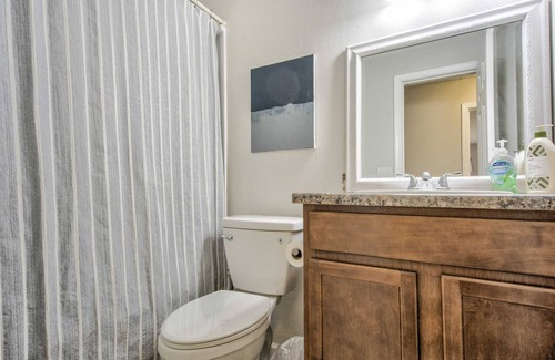 Village Seven House | "Wonderful" 5BR House with Hot Tub in Colorado Springs