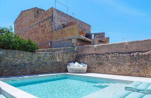 Vilafranca de Bonany House | Wonderful private villa for 6 guests with A/C, WIFI, private pool, TV, patio and pets allowed