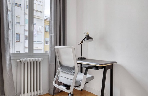 Sant Gervasi Apartment | Wonderful Galvany 2BR, Fully Furnished, by Blueground