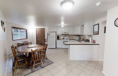 Joseph House | Wonderful Home Close to Lake w/Private W/D, WiFi, Gas Fireplace - 2 Dogs Okay