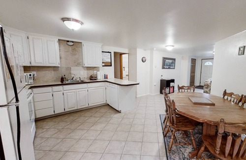 Joseph House | Wonderful Home Close to Lake w/Private W/D, WiFi, Gas Fireplace - 2 Dogs Okay