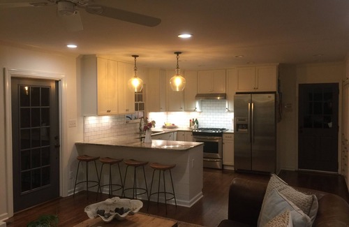 Athens House | Wonderful Home/sleeps up to 10/3 miles from downtown