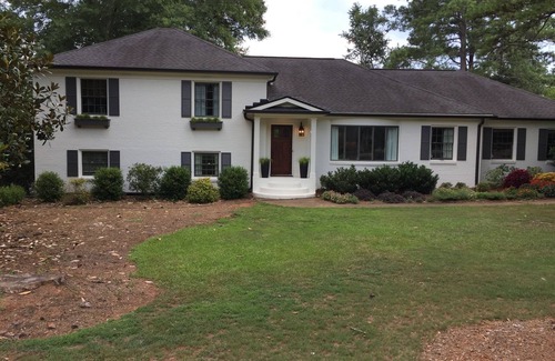 Athens House | Wonderful Home/sleeps up to 10/3 miles from downtown
