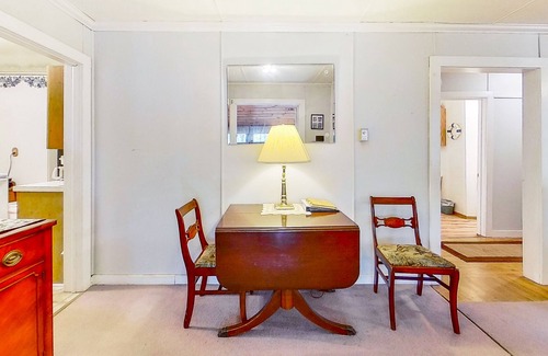 Hazelhurst House | Wonderful lakefront home with WiFi, private washer and dryer, fireplace, decks