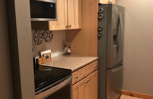 Stratton Mountain Condo | WONDERFUL LOCATION FOR UP TO 10 PEOPLE OR PERFECT FOR ONE FAMILY