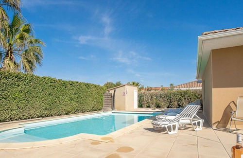 Canet-en-Roussillon Villa | Wonderful private villa for 8 guests with A/C, private pool, WIFI, TV, terrace and parking