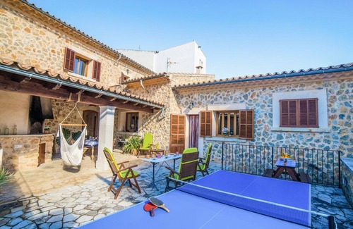 Mancor de la Vall House | Wonderful private villa for 8 guests with WIFI, A/C, hot tub, TV, patio and parking