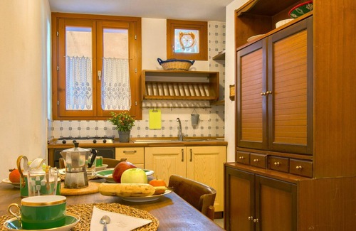 Castelnuovo d'Elsa House | Wonderful private villa for 6 people with private pool, WIFI, terrace and panoramic view