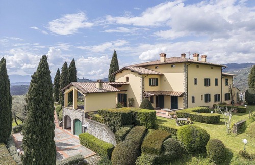 Massa e Cozzile Villa | Wonderful private villa with sauna, hot tub, A/C, WIFI, private pool, TV, patio and panoramic view